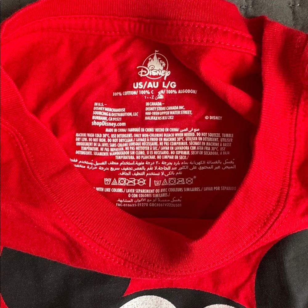 Disney tee - Picture 3 of 3